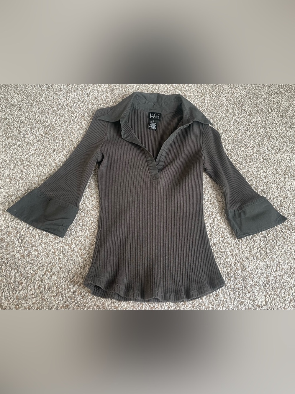 I.N.C Petite‎ Ribbed Collared V-Neck 3/4 Flared Sleeves